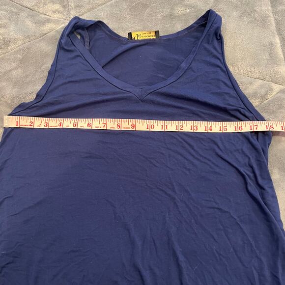 K Ld-Signature Navy Sleeveless Top Shirt Blouse Size Medium - Picture 10 of 12